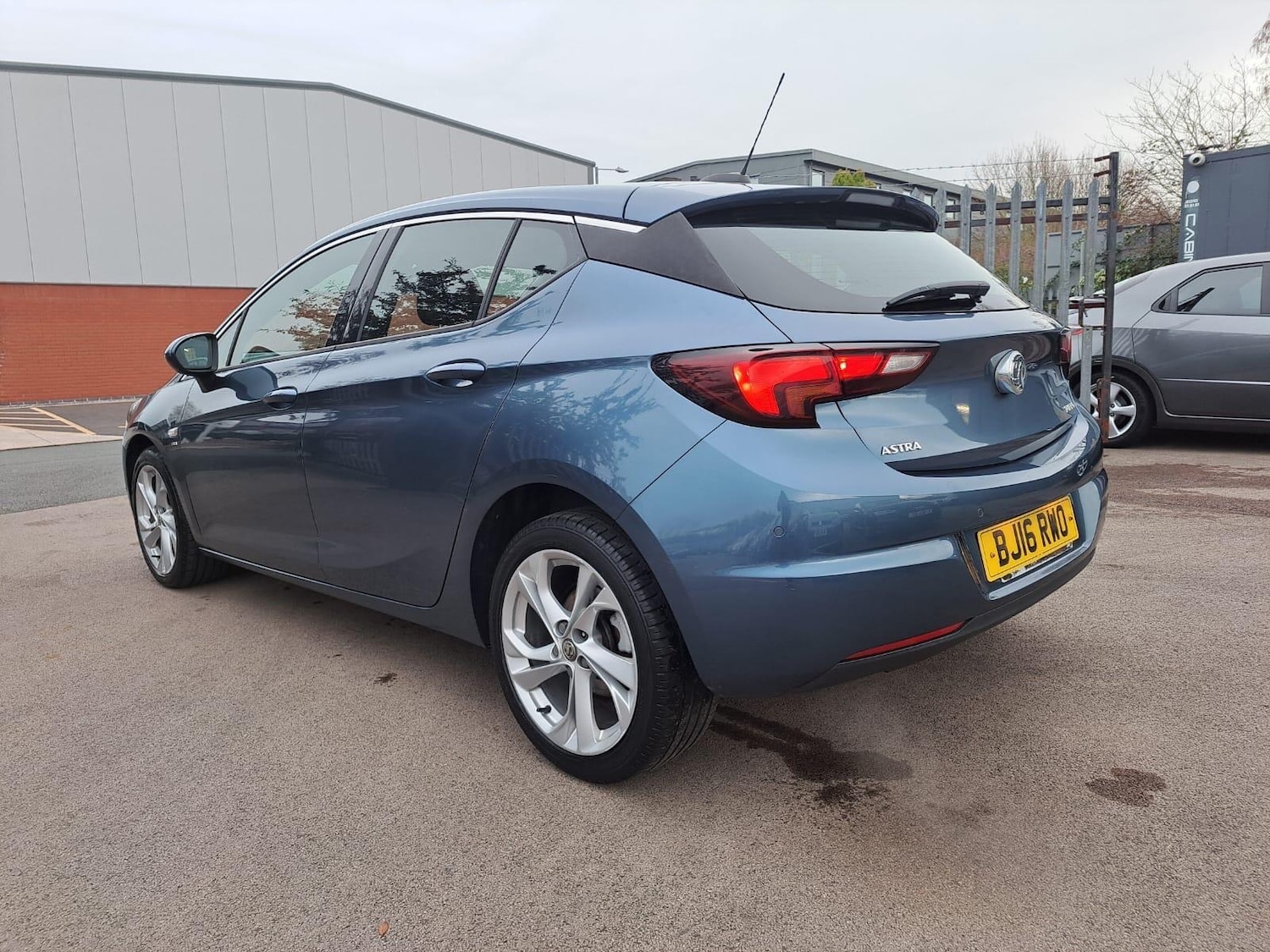 Used Vauxhall Astra 2016 for sale - 76824000: Photo 6