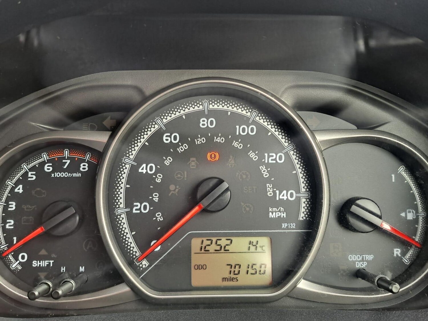 Used Toyota Yaris 2015 for sale - 76380953: Photo 28