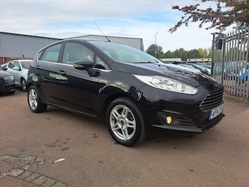2014 (14) - 1.25 82 Zetec 5dr