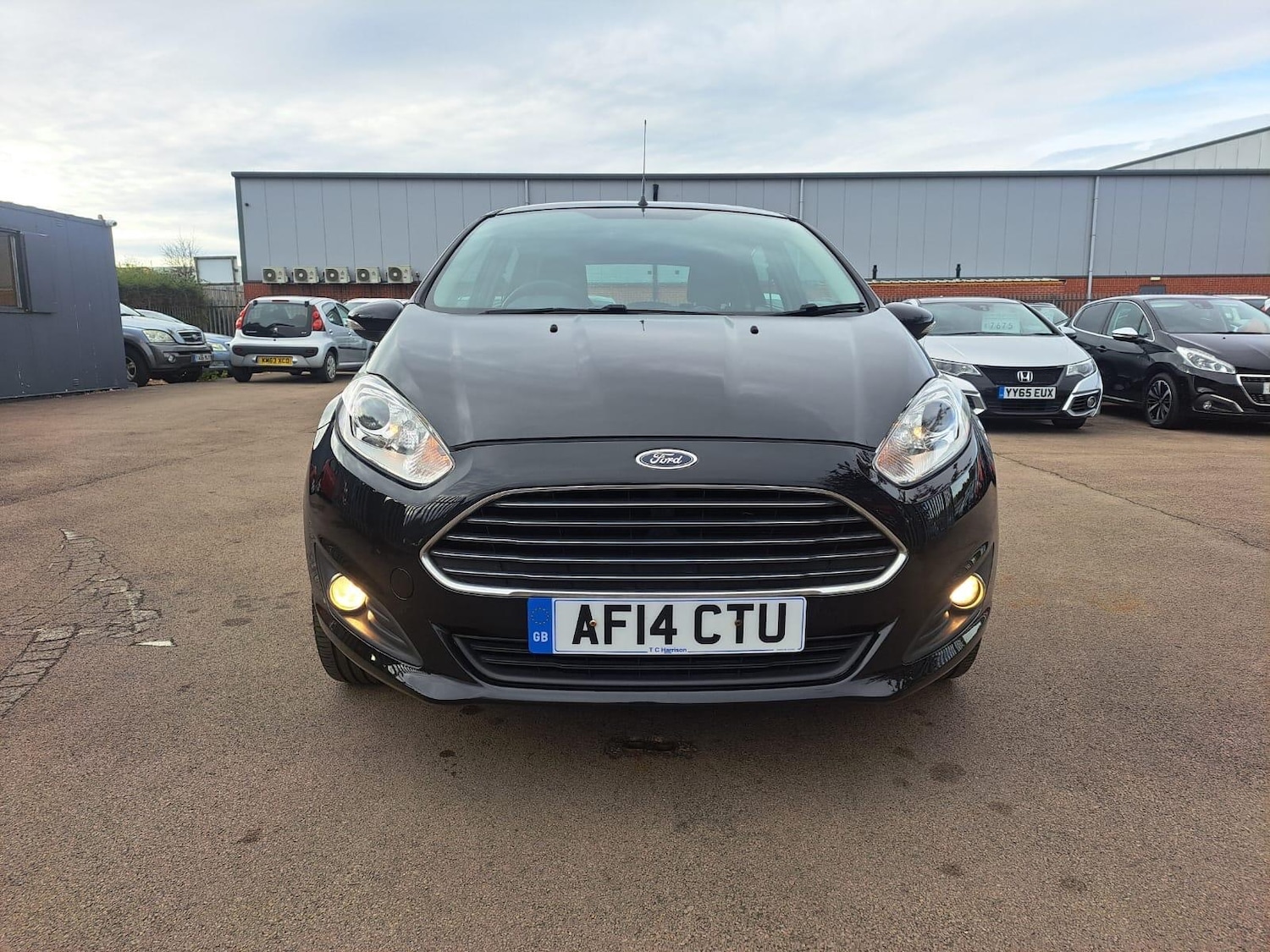 Used Ford Fiesta 2014 for sale - 76381054: Photo 2