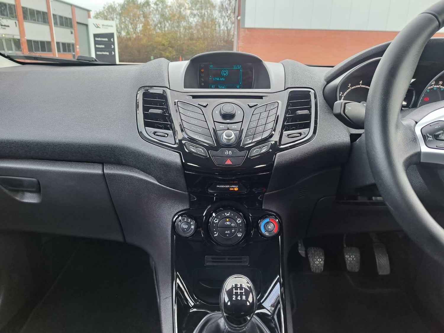 Used Ford Fiesta 2014 for sale - 76381054: Photo 29