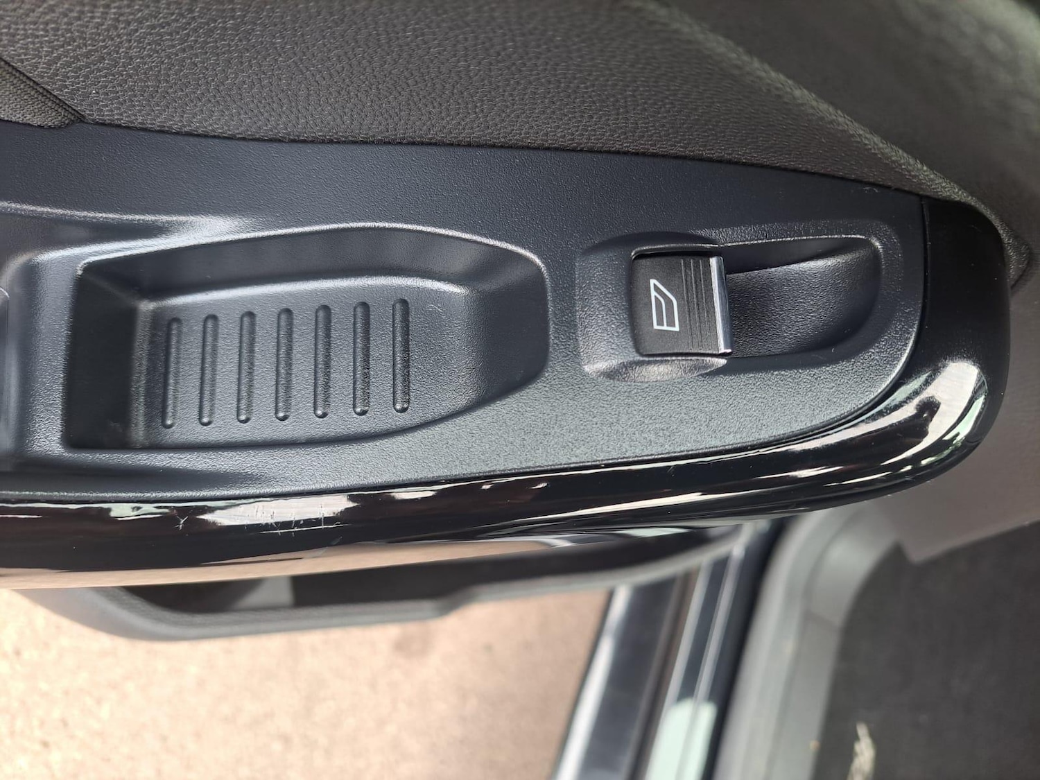 Used Ford Fiesta 2014 for sale - 76381054: Photo 48