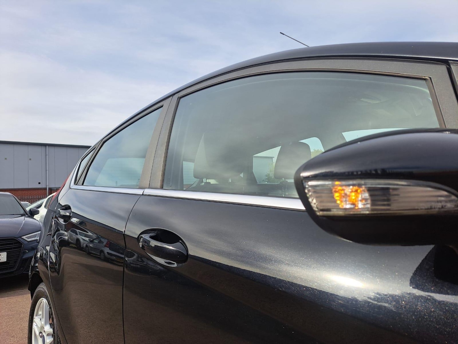 Used Ford Fiesta 2014 for sale - 76381054: Photo 49