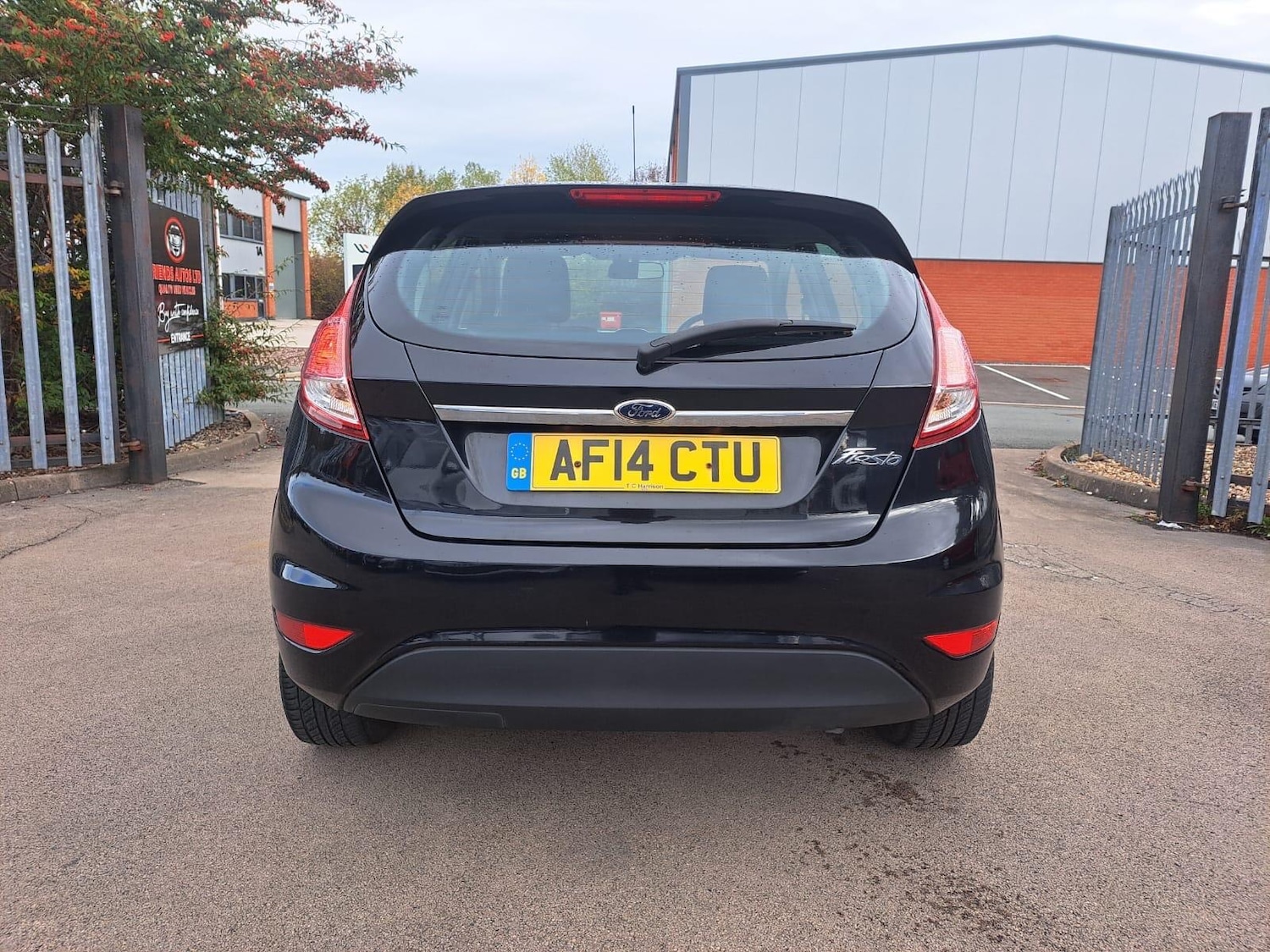 Used Ford Fiesta 2014 for sale - 76381054: Photo 5