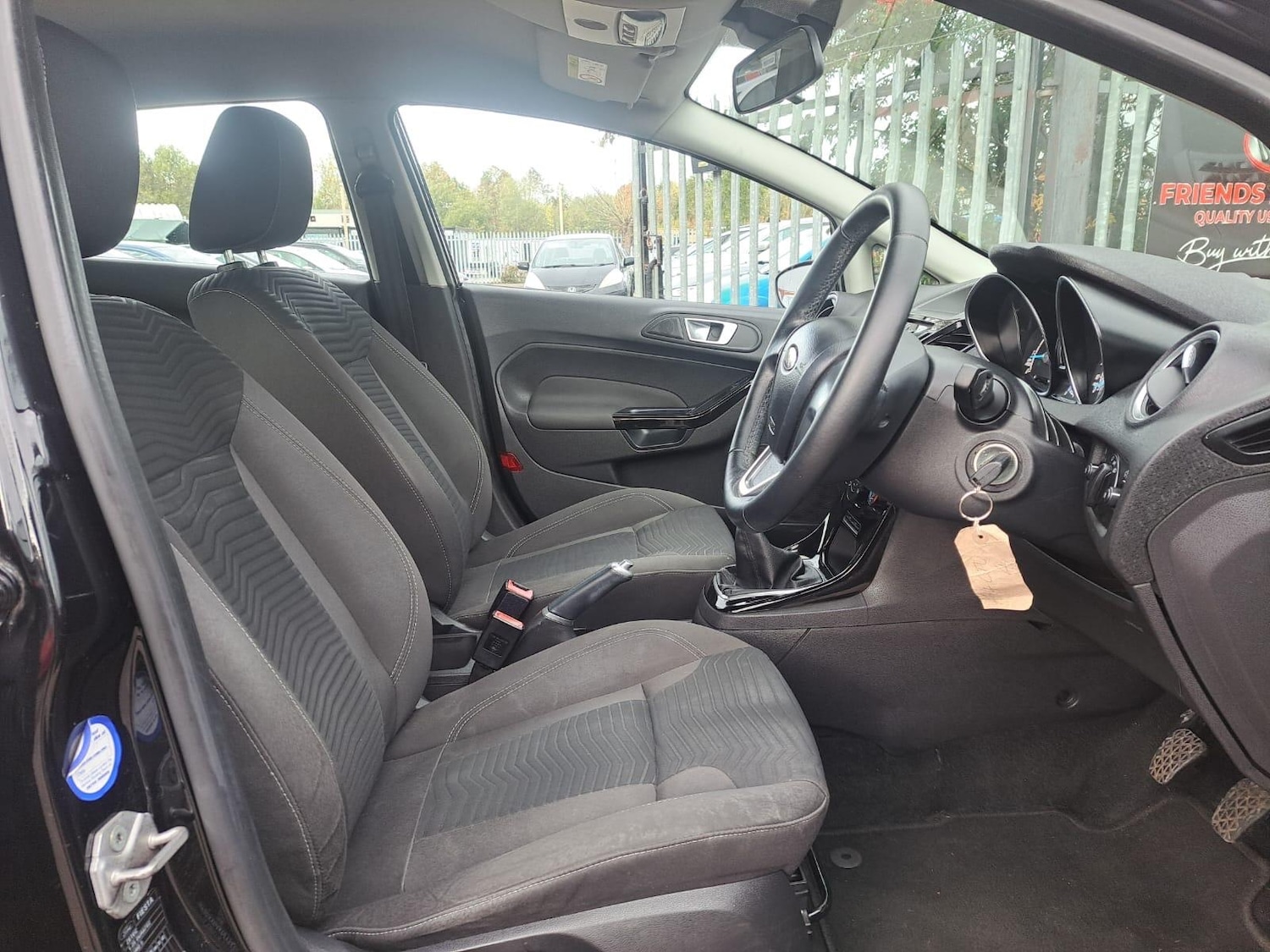 Used Ford Fiesta 2014 for sale - 76381054: Photo 9