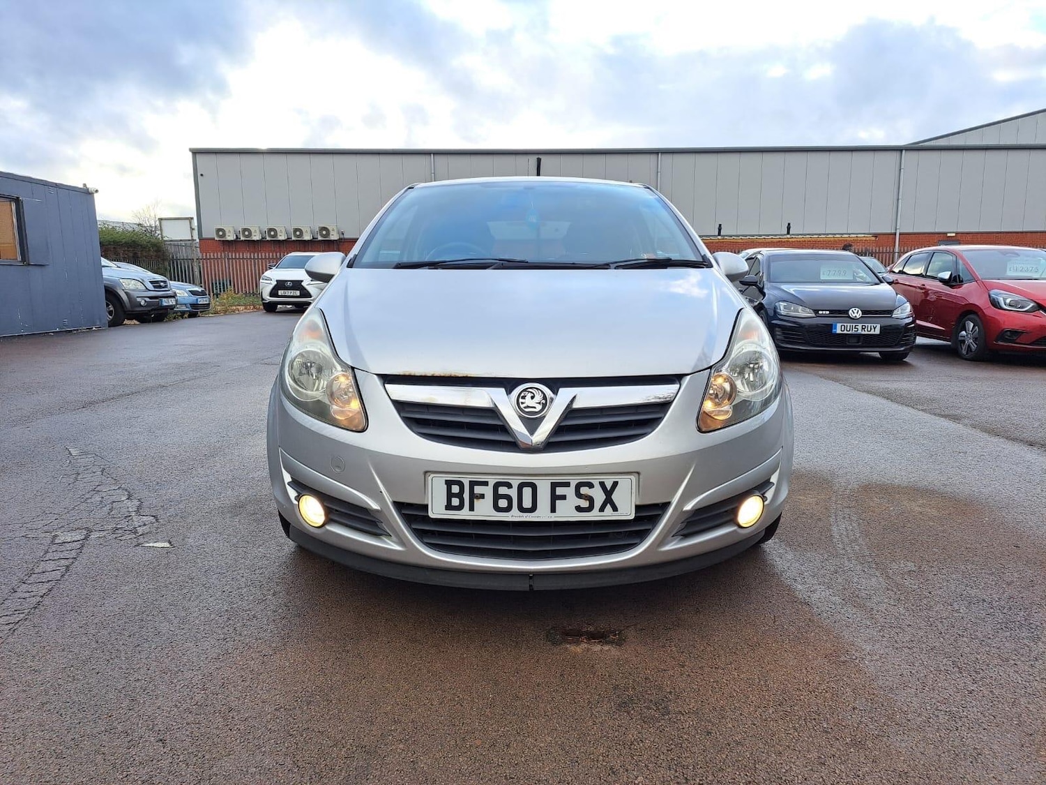 Used Vauxhall Corsa 2010 for sale - 76824012: Photo 2