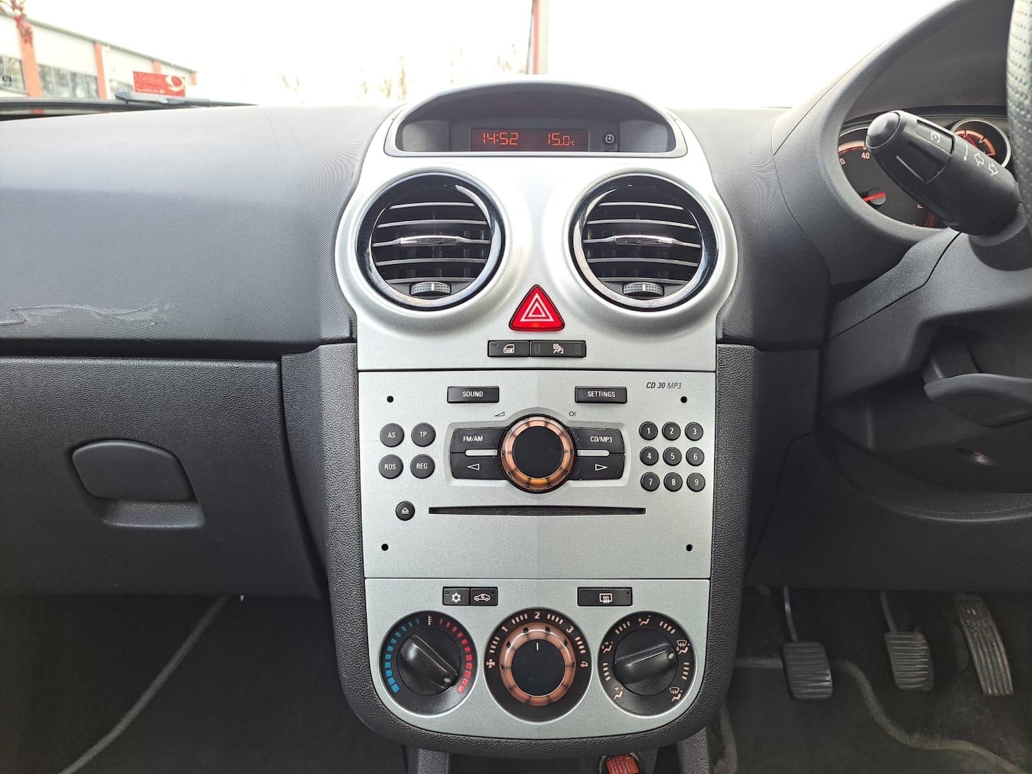 Used Vauxhall Corsa 2010 for sale - 76824012: Photo 30