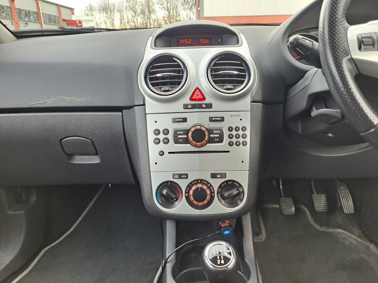 Used Vauxhall Corsa 2010 for sale - 76824012: Photo 35