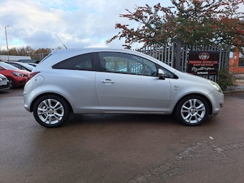 Used Vauxhall Corsa 2010 for sale - 76824012: Photo