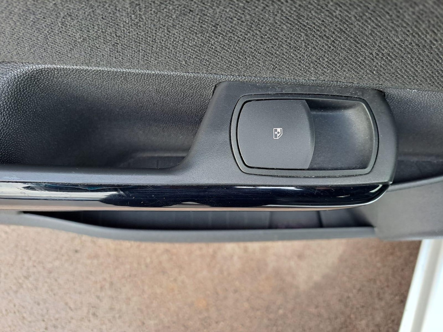 Used Vauxhall Corsa 2010 for sale - 76824012: Photo 49