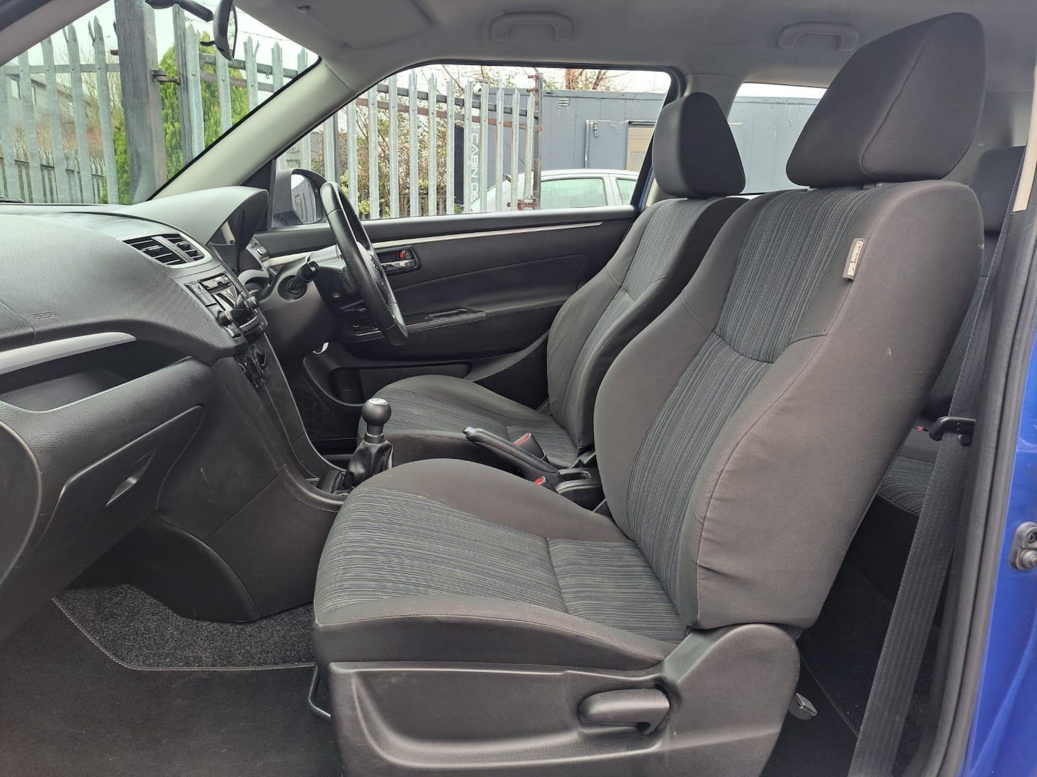 Used Suzuki Swift 2014 for sale - 77387651: Photo 17