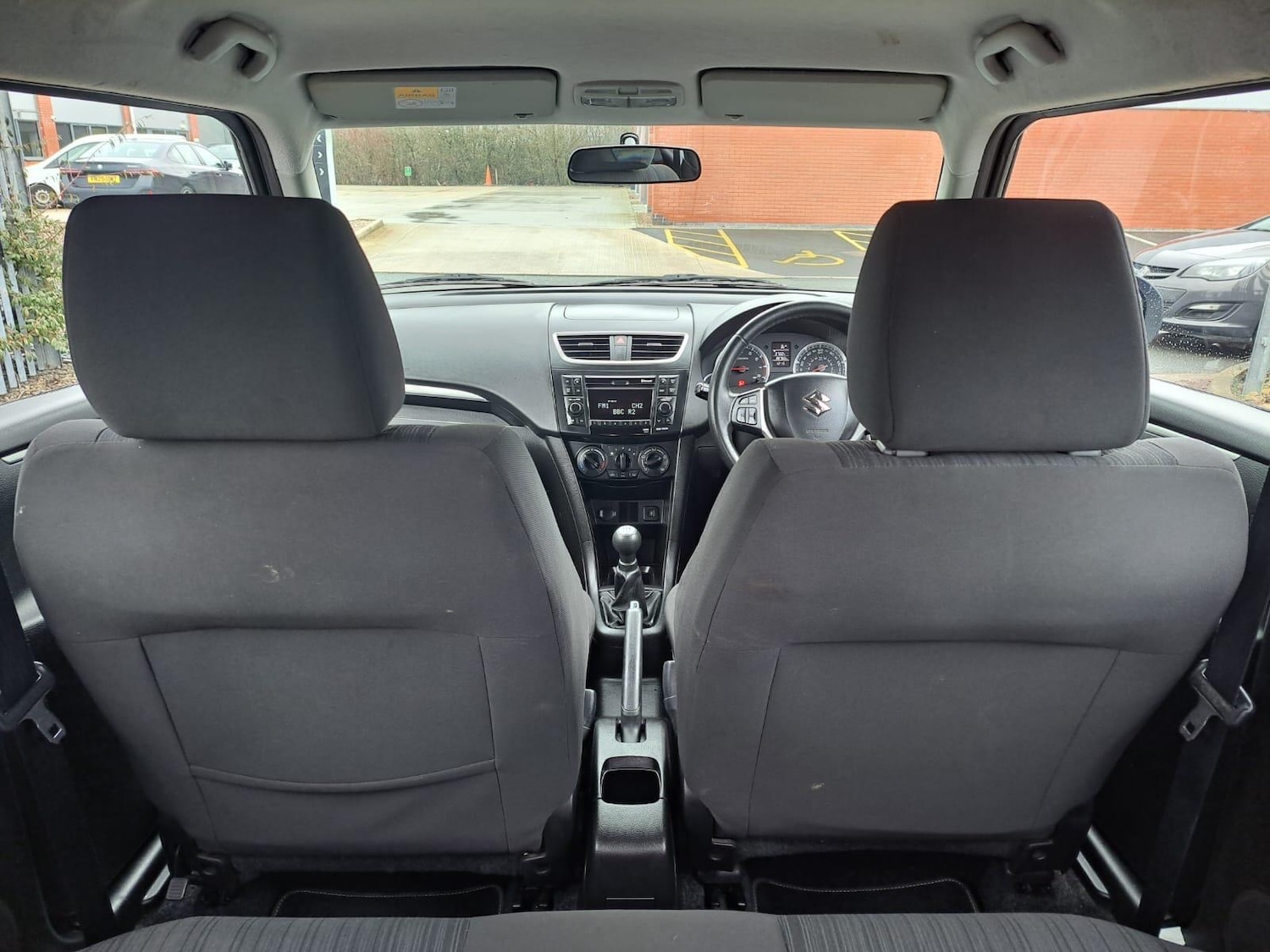 Used Suzuki Swift 2014 for sale - 77387651: Photo 28