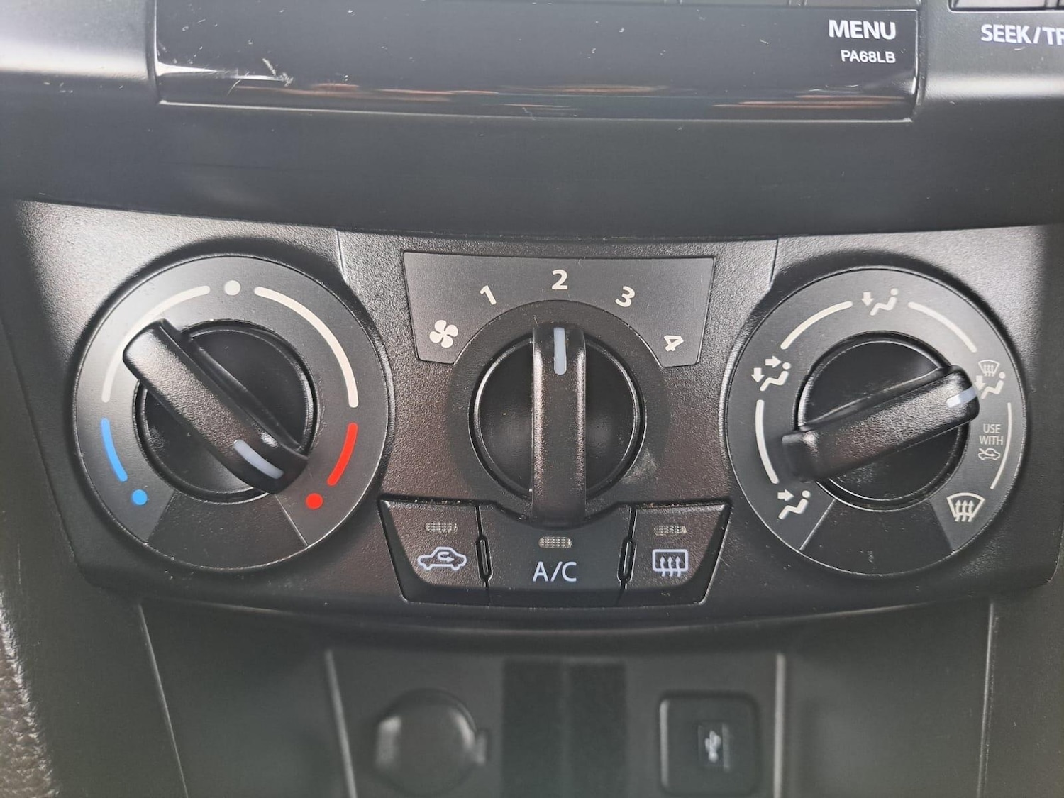 Used Suzuki Swift 2014 for sale - 77387651: Photo 30