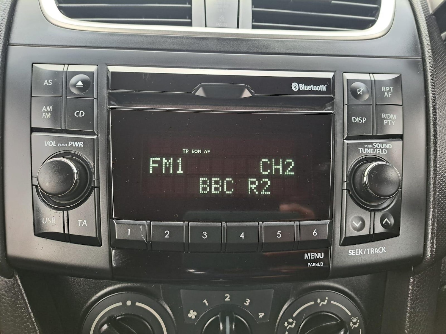 Used Suzuki Swift 2014 for sale - 77387651: Photo 31