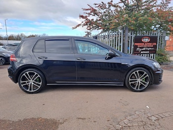 Used Volkswagen Golf 2015 for sale - 76633478: Photo