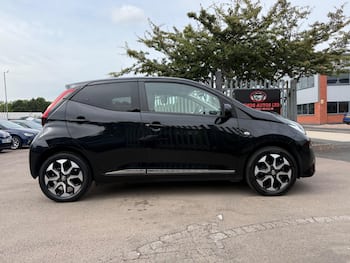 Used Toyota AYGO 2018 for sale - 79552844: Photo