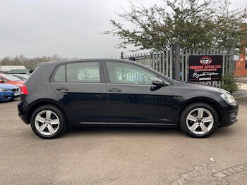 Used Volkswagen Golf 2014 for sale - 77799051: Photo