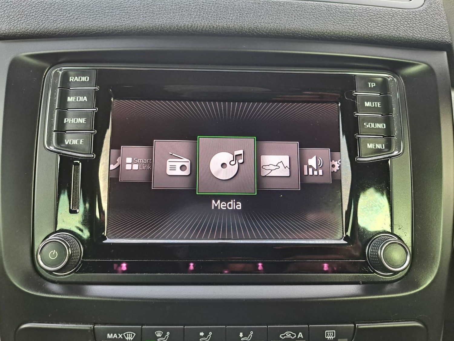 Used Skoda Yeti 2016 for sale - 76781493: Photo 35