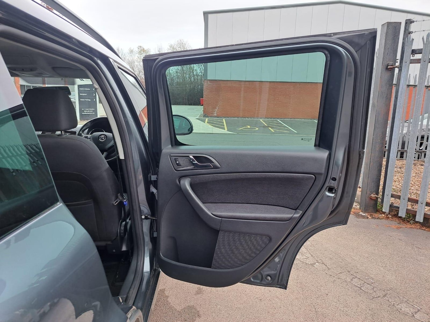 Used Skoda Yeti 2016 for sale - 76781493: Photo 60