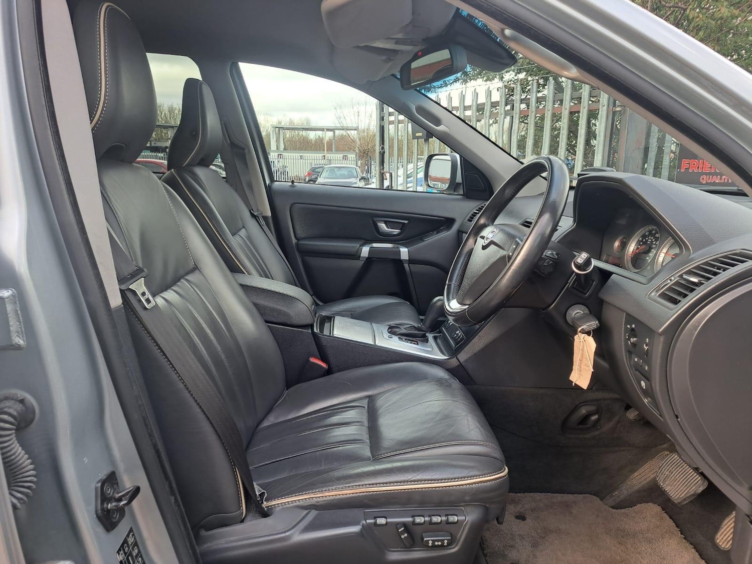 Used Volvo XC90 2014 for sale - 77387042: Photo 10