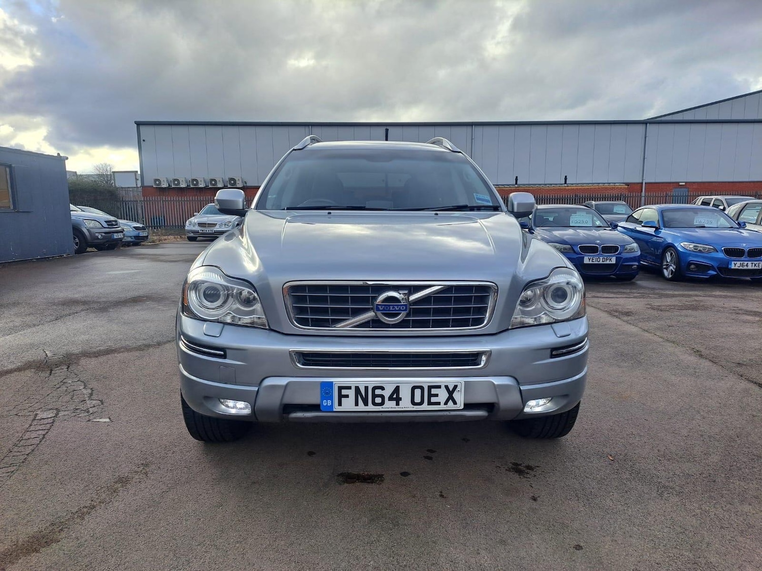 Used Volvo XC90 2014 for sale - 77387042: Photo 2