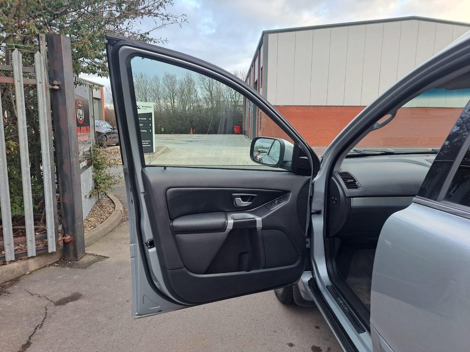 Used Volvo XC90 2014 for sale - 77387042: Photo 60