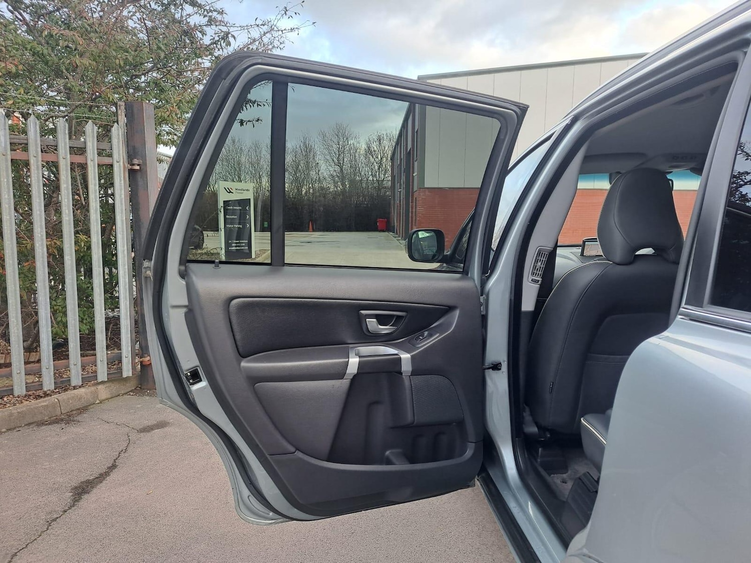 Used Volvo XC90 2014 for sale - 77387042: Photo 64