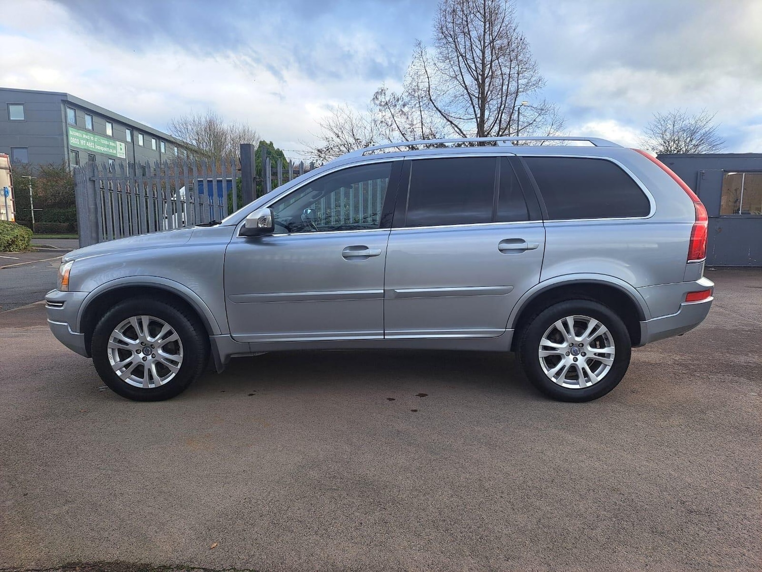 Used Volvo XC90 2014 for sale - 77387042: Photo 7