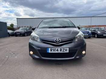 Used Toyota Yaris 2014 for sale - 75378303: Photo