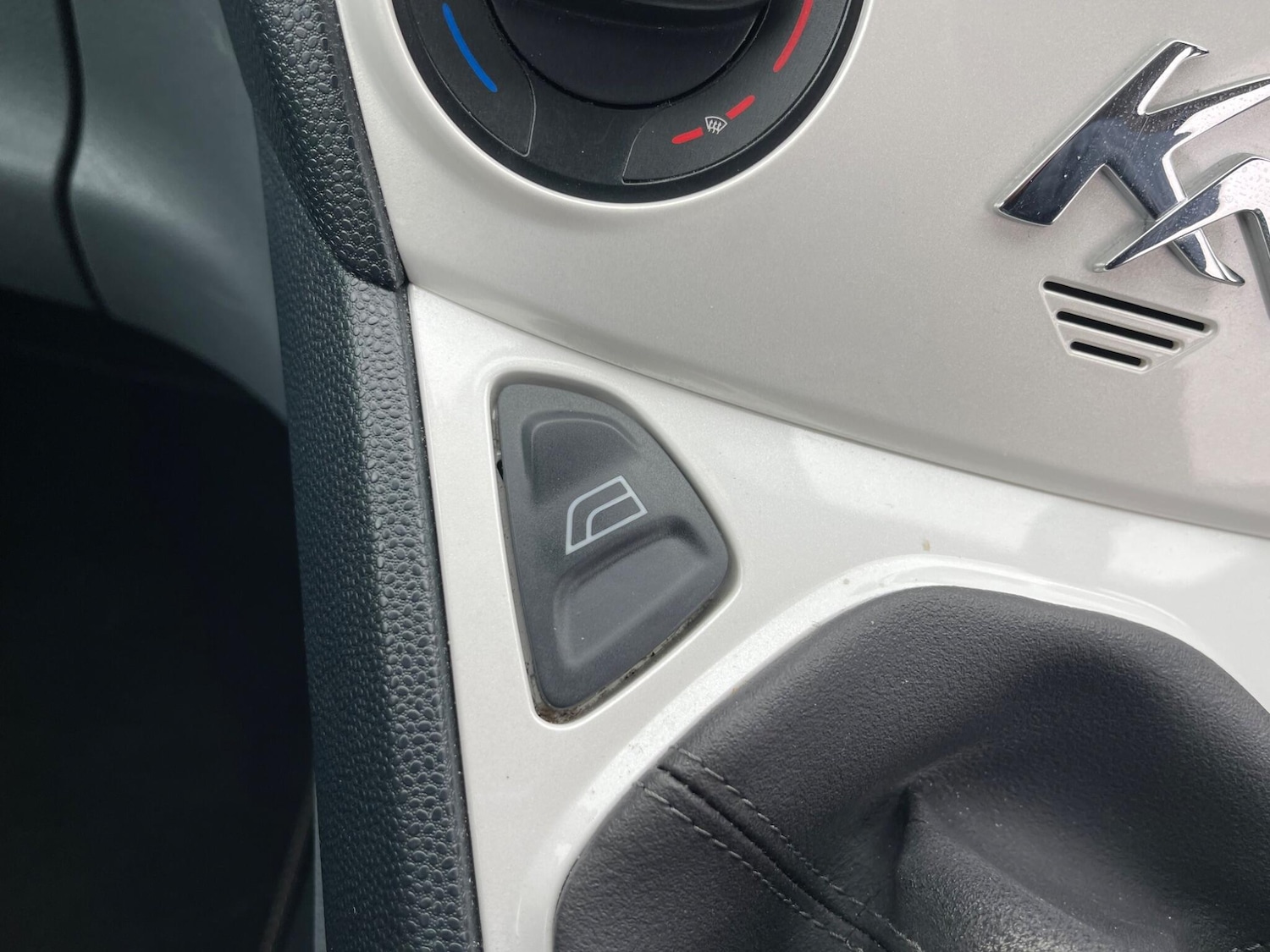 Used Ford Ka 2015 for sale - 77909560: Photo 36