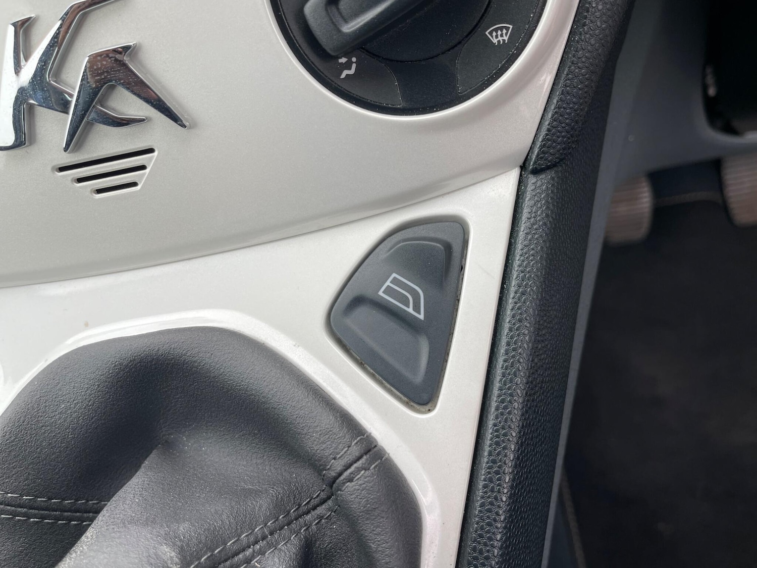 Used Ford Ka 2015 for sale - 77909560: Photo 37