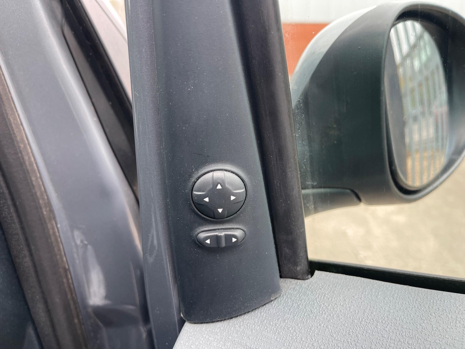 Used Ford Ka 2015 for sale - 77909560: Photo 42