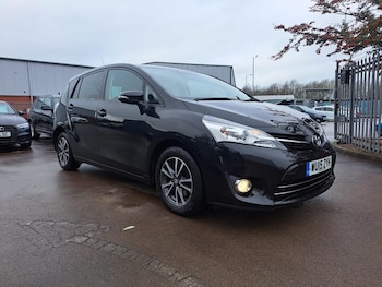 2015 (15) - 1.6 D-4D Icon Euro 5 (s/s) 5dr