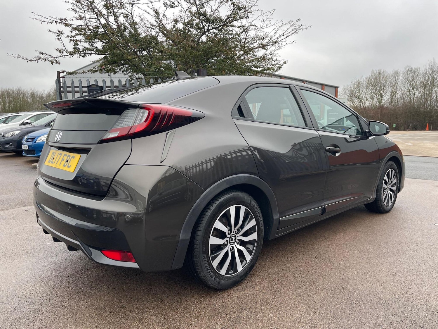 Used Honda Civic for sale - 77657720: Photo 4