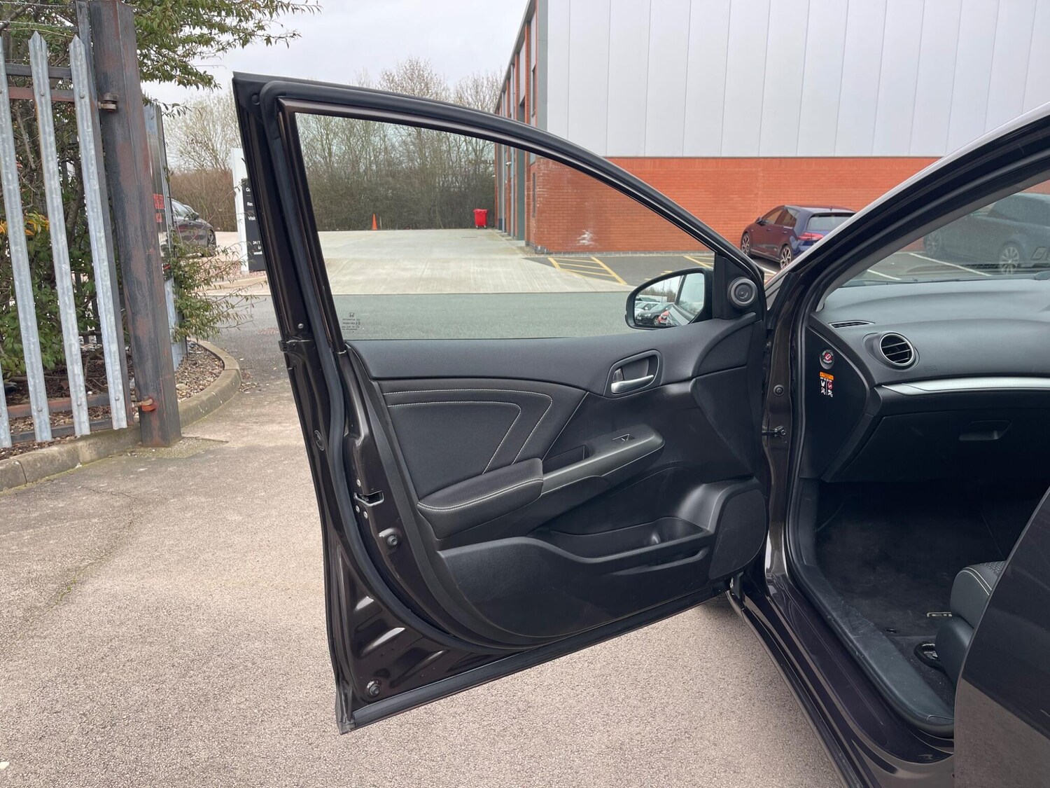 Used Honda Civic for sale - 77657720: Photo 74