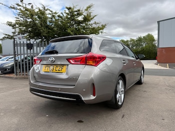 Used Toyota Auris 2014 for sale - 79188674: Photo