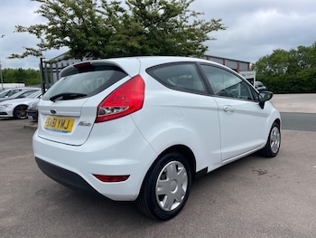 Used Ford Fiesta 2011 for sale - 78695285: Photo