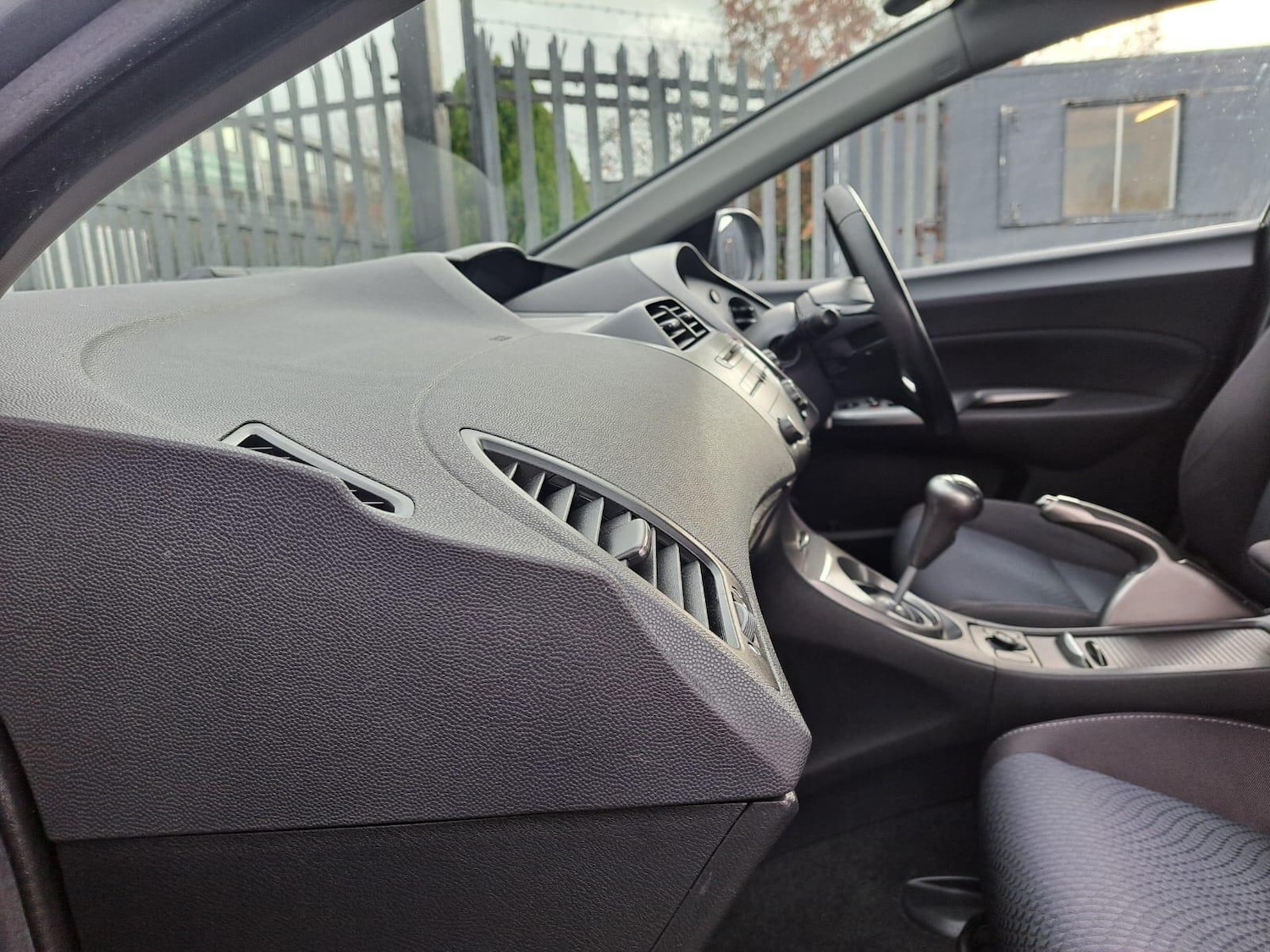 Used Honda Civic 2009 for sale - 76592324: Photo 15