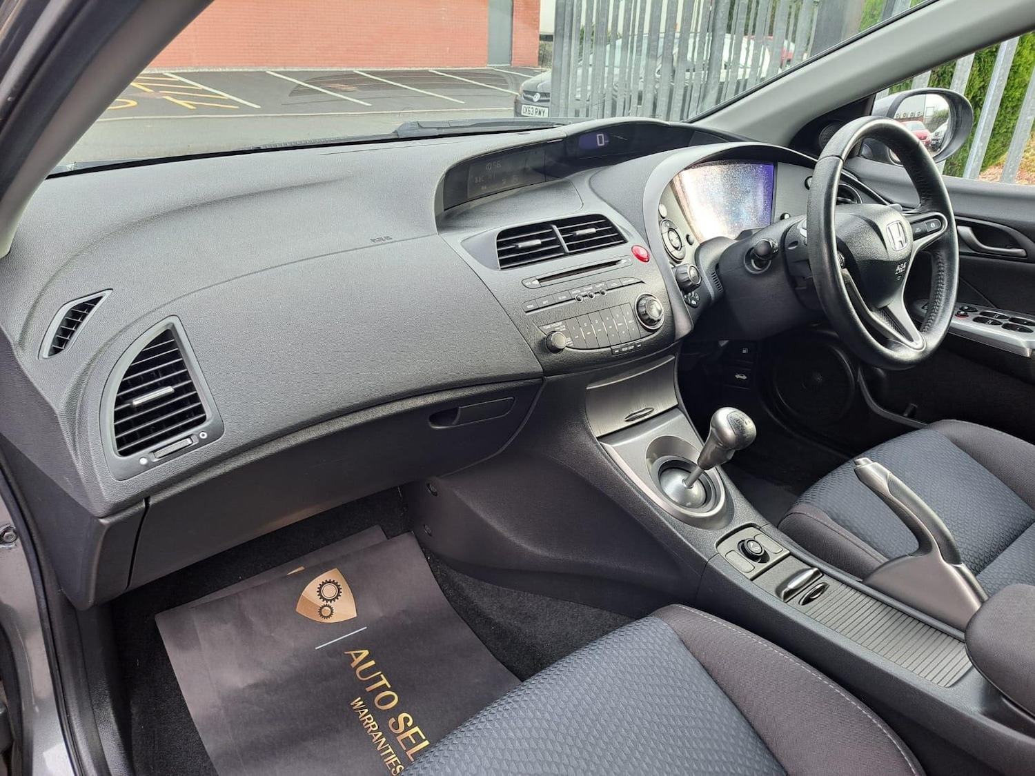 Used Honda Civic 2009 for sale - 76592324: Photo 16