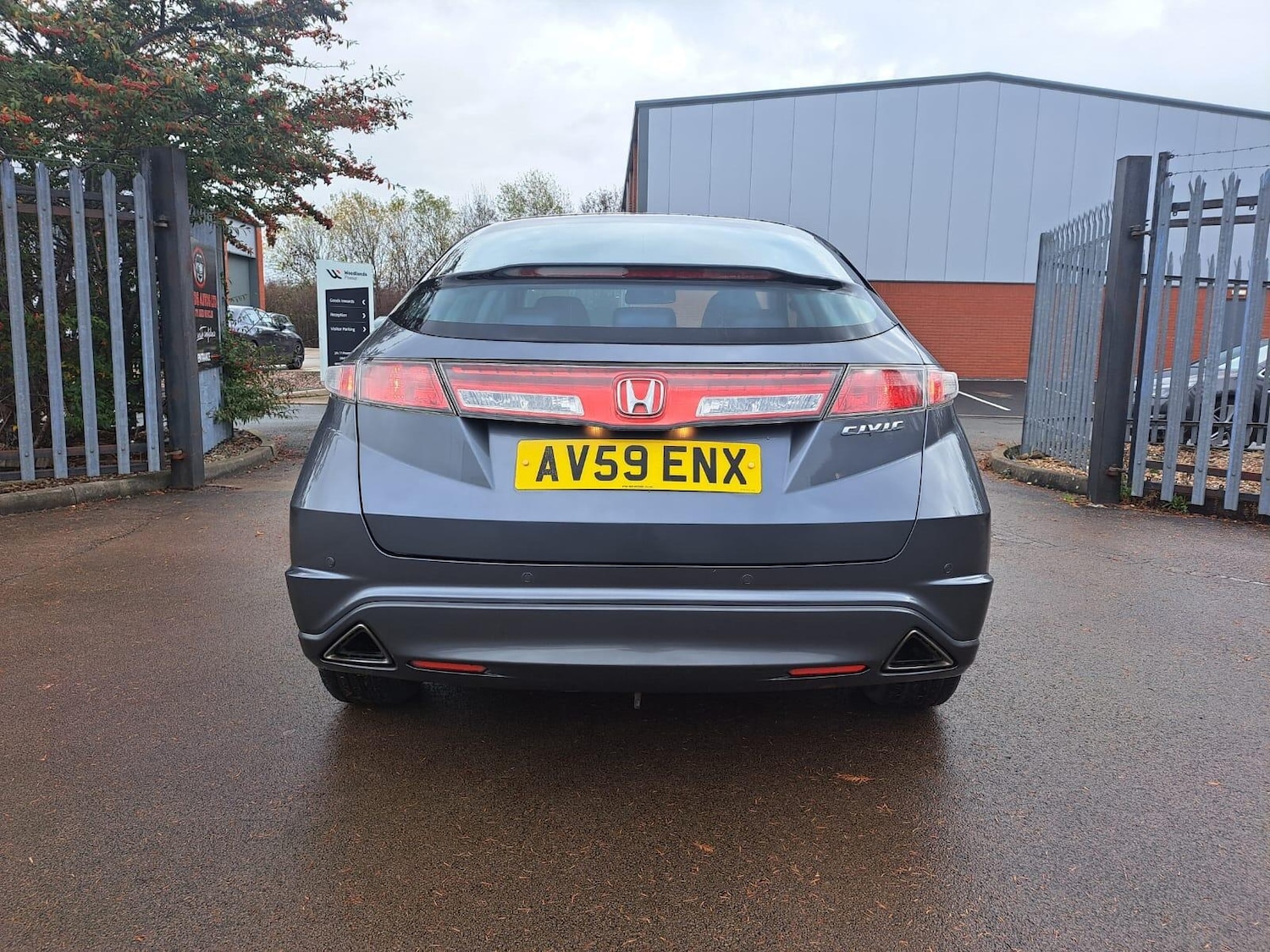 Used Honda Civic 2009 for sale - 76592324: Photo 5