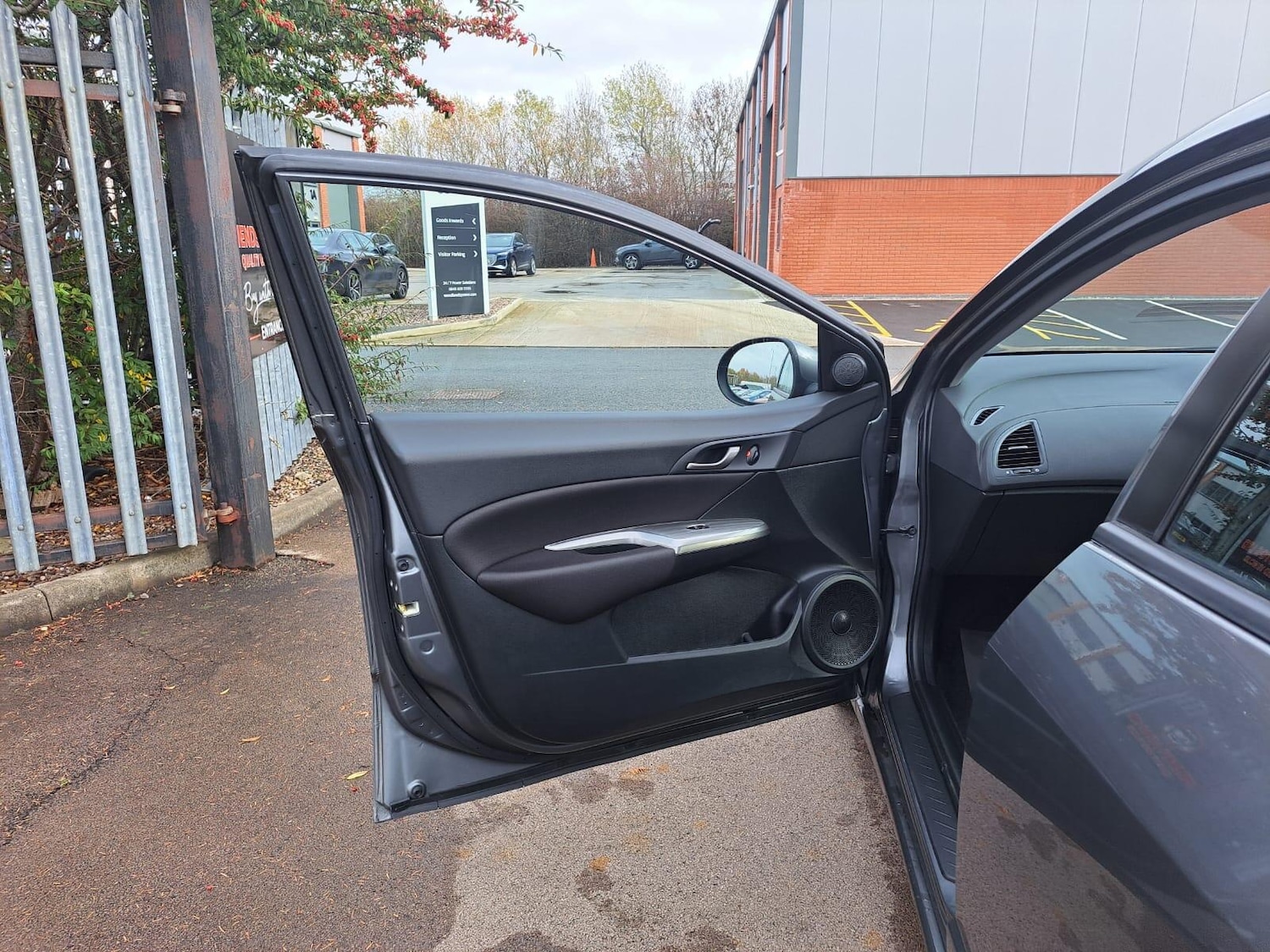 Used Honda Civic 2009 for sale - 76592324: Photo 56