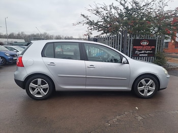 Used Volkswagen Golf 2006 for sale - 77242536: Photo