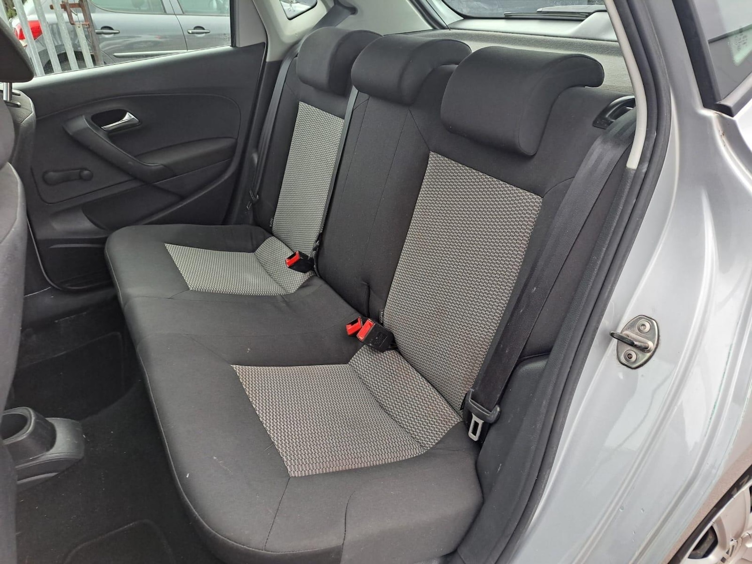 Used Volkswagen Polo 2010 for sale - 77278816: Photo 21