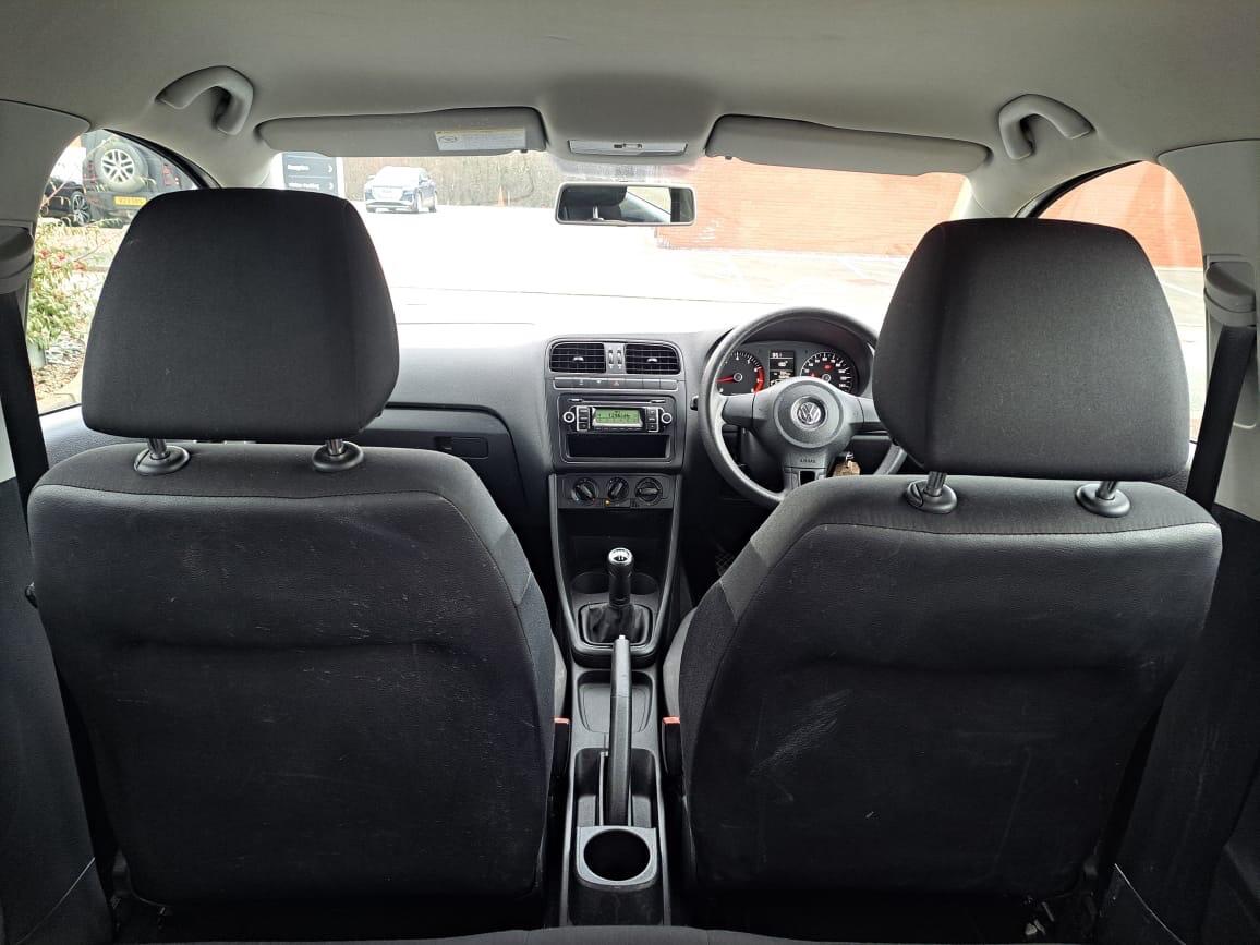 Used Volkswagen Polo 2010 for sale - 77278816: Photo 28