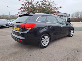 Used Kia Ceed 2015 for sale - 77057275: Photo