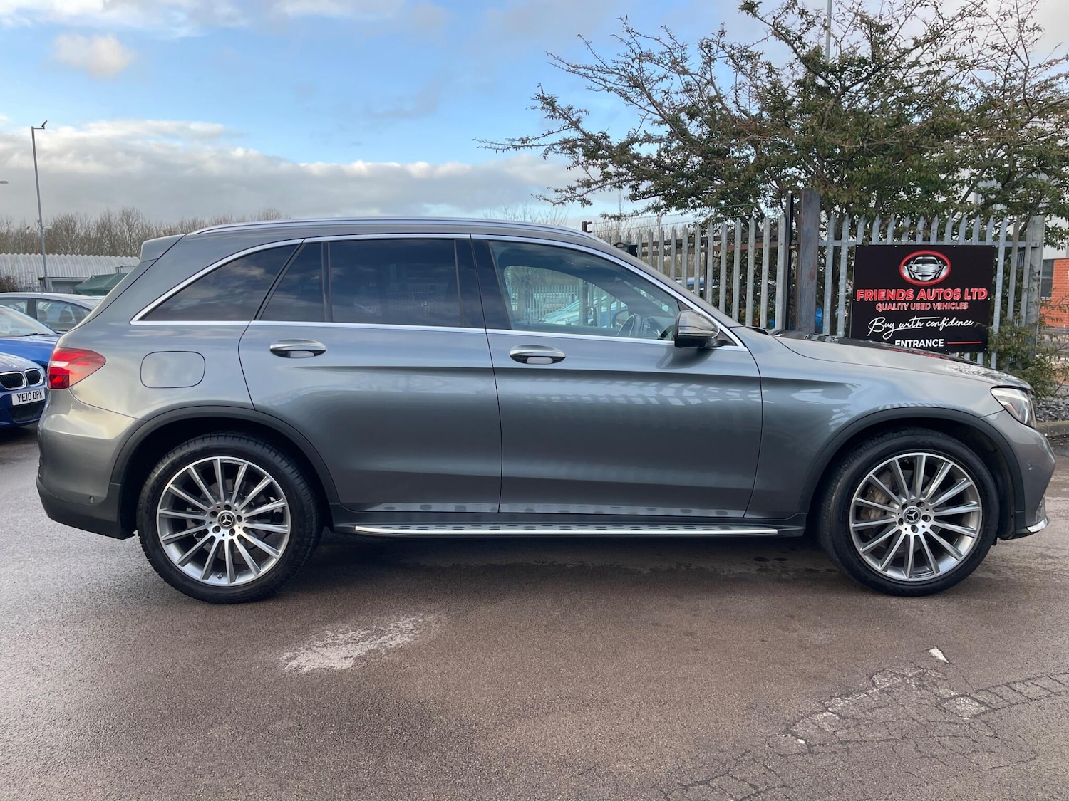 Used Mercedes-Benz GLC 2018 for sale - 77565178: Photo 3