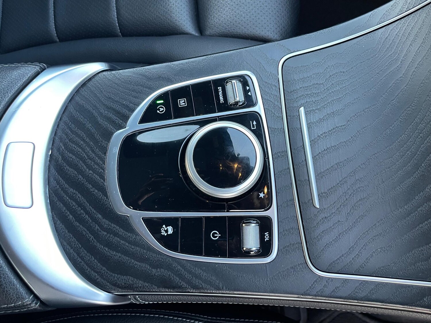 Used Mercedes-Benz GLC 2018 for sale - 77565178: Photo 47