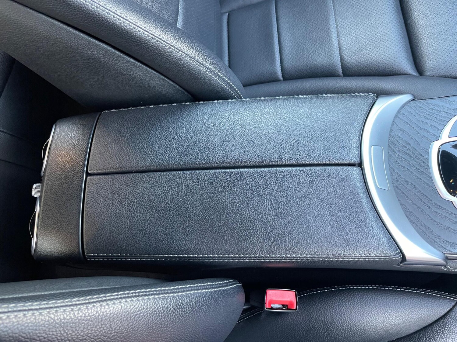 Used Mercedes-Benz GLC 2018 for sale - 77565178: Photo 49