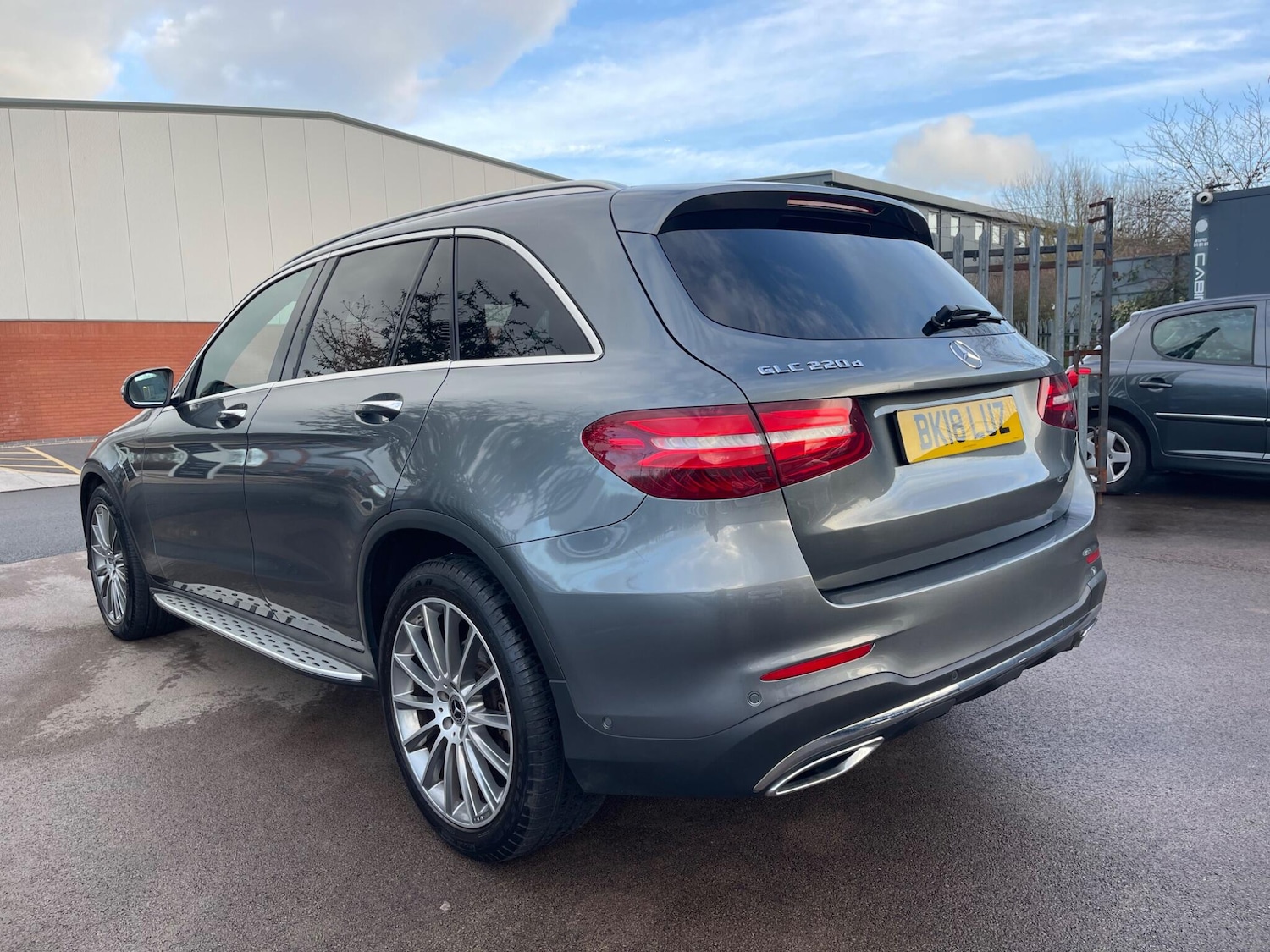 Used Mercedes-Benz GLC 2018 for sale - 77565178: Photo 6