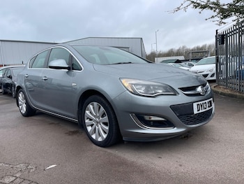 2013 (13) - 1.6 16v Elite Euro 5 5dr